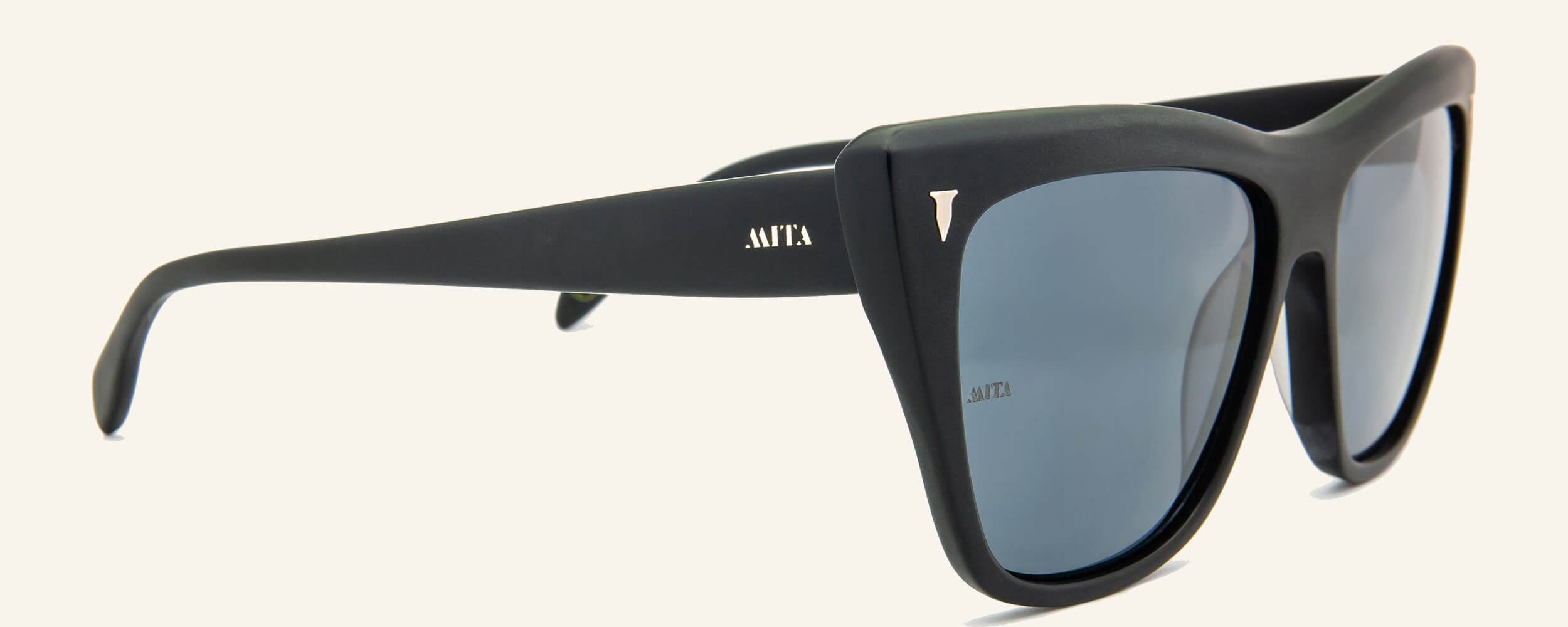 Mita Wynwood Cat Eye Sunglasses